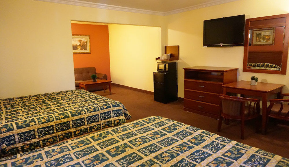 Regency Inn & Suites Downey Eksteriør billede